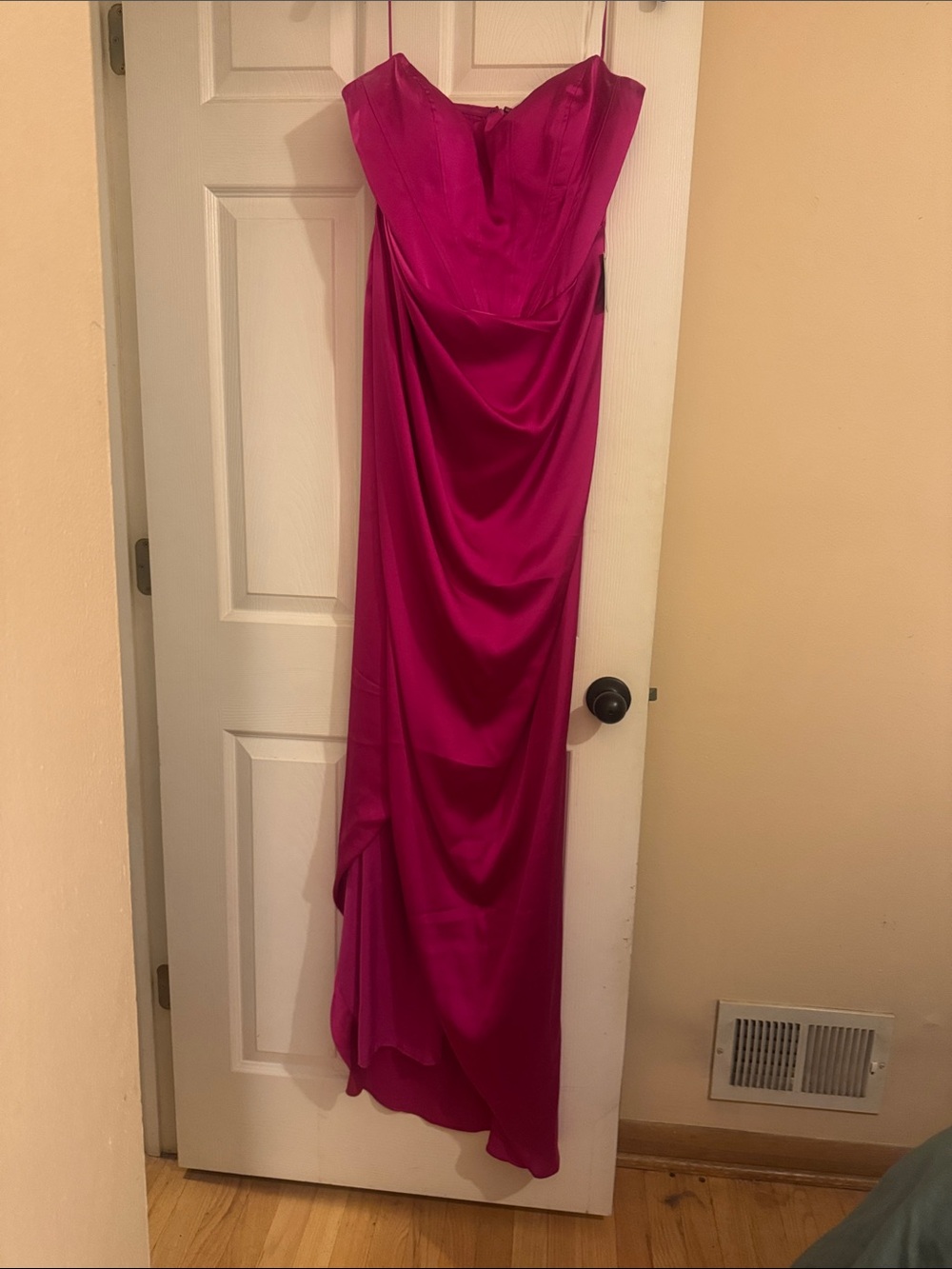 NWT Express Fuchsia Satin Draped Corset Max